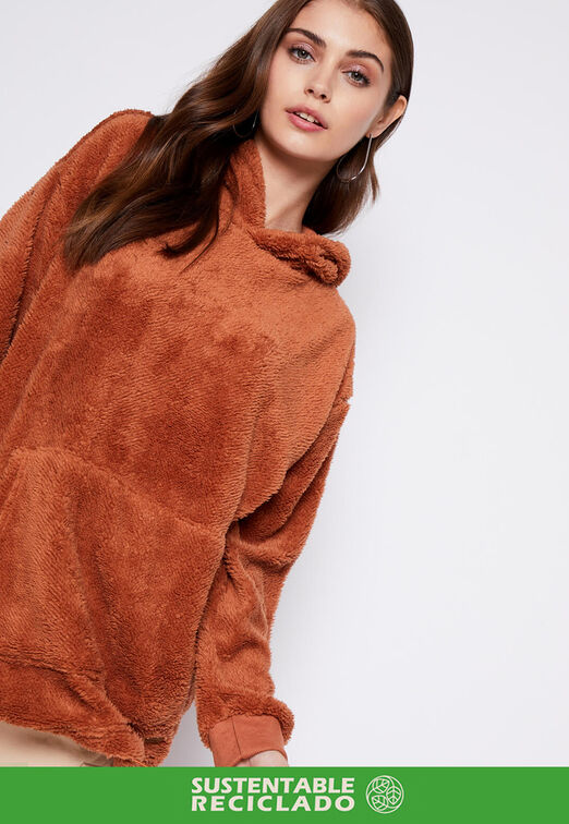 Poleron Peludo Oversize Caramelo Family Shop