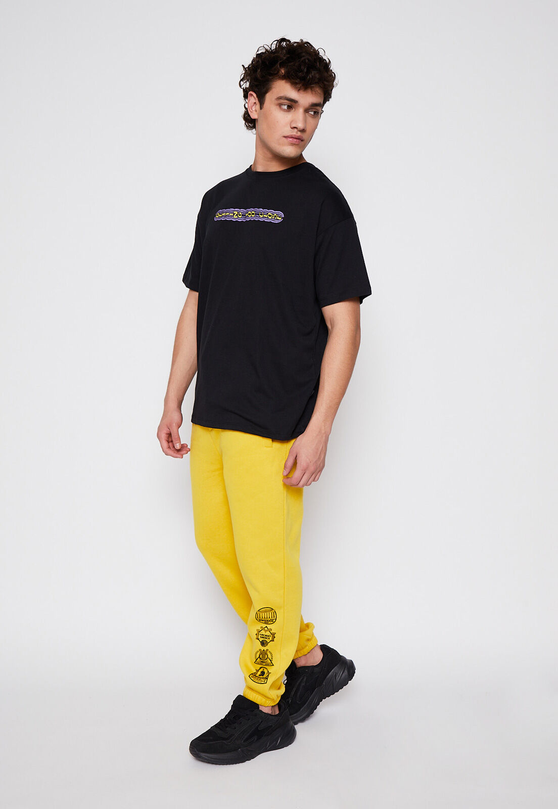 Pantalon Buzo Liso Print Amarillo Family Shop
