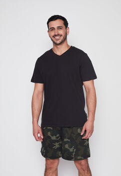 Polera Hombre Negro Basic Cuello V Family Shop