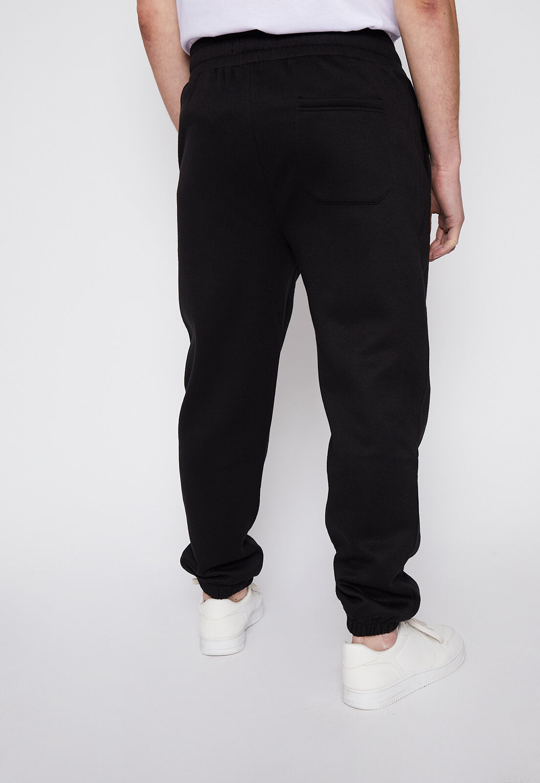 Buzo discount negro liso