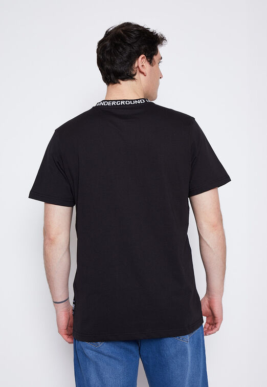 Polera Hombre Negro Cuello Elasticado Family Shop