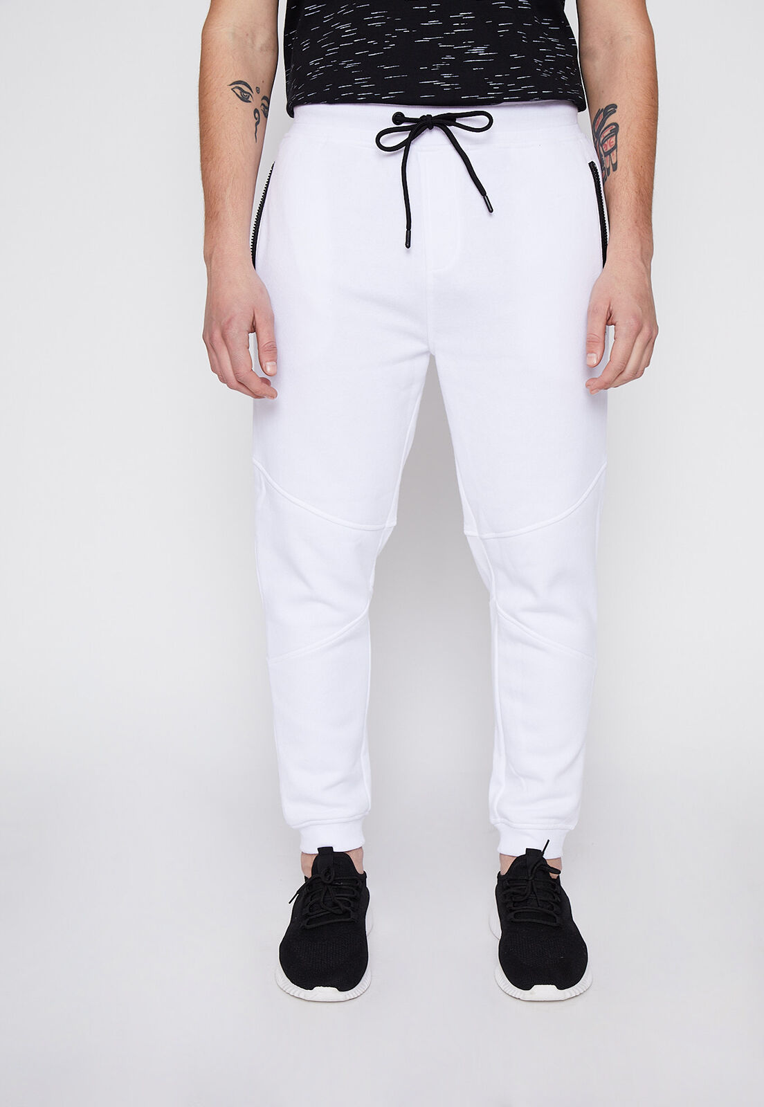 Buzo blanco liso hombre 2025