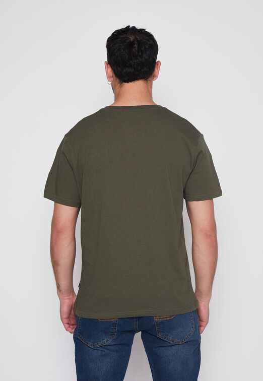 Polera Hombre Verde Basic Cuello V Family Shop
