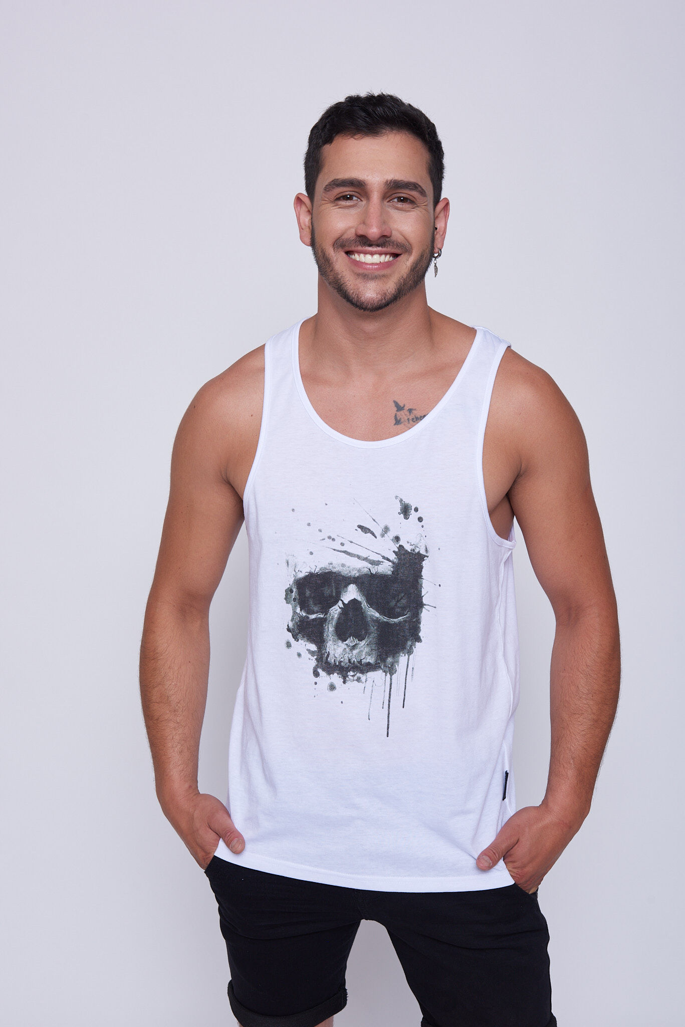 Polera Sudadera Calaberas Blanco Family Shop