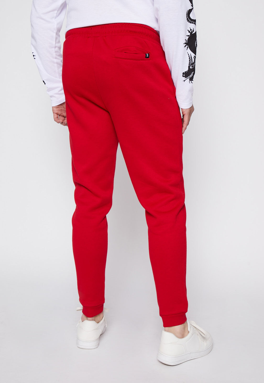 Pantalon buzo rojo hombre discount
