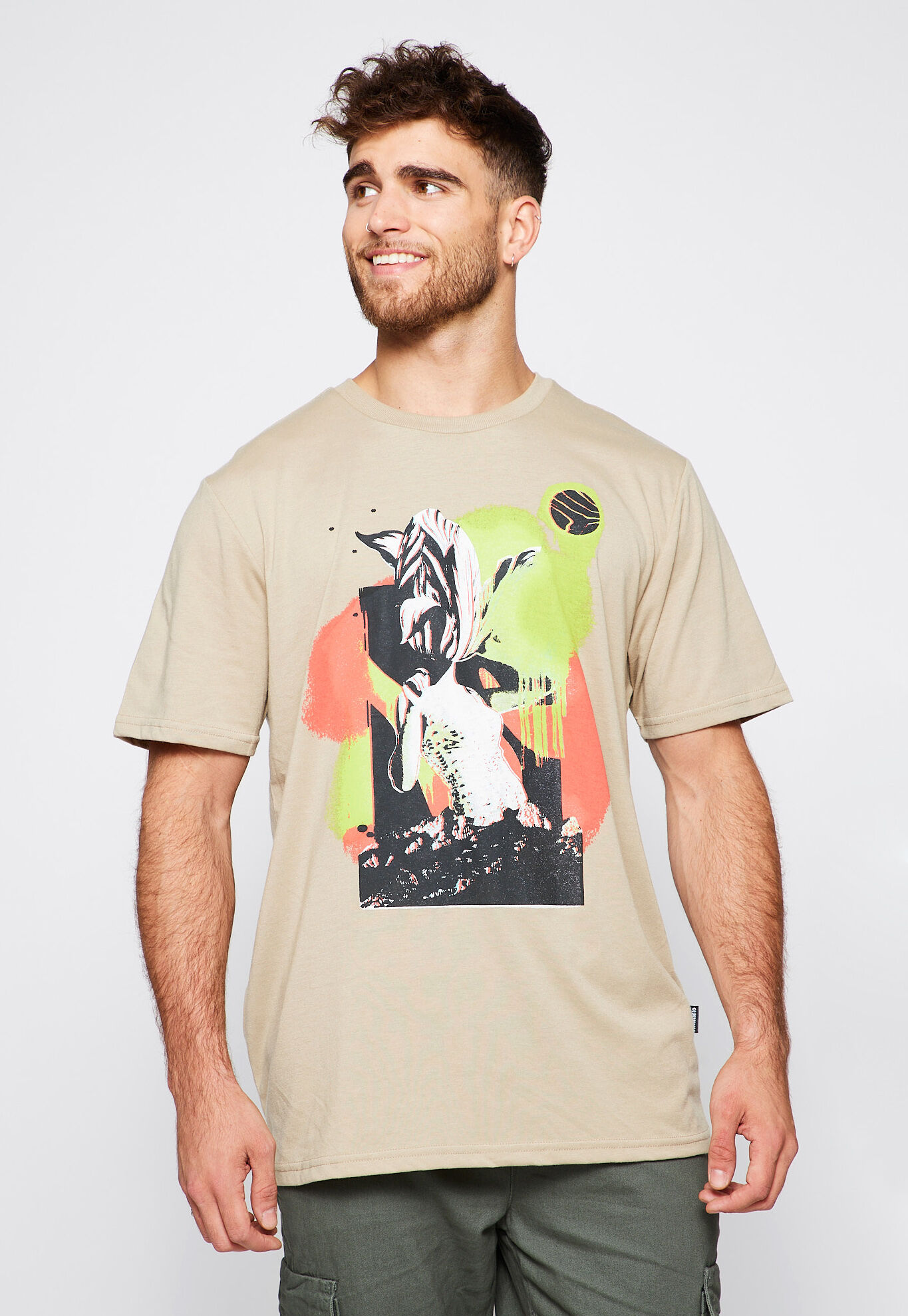 Camiseta timon y pumba pull and bear discount
