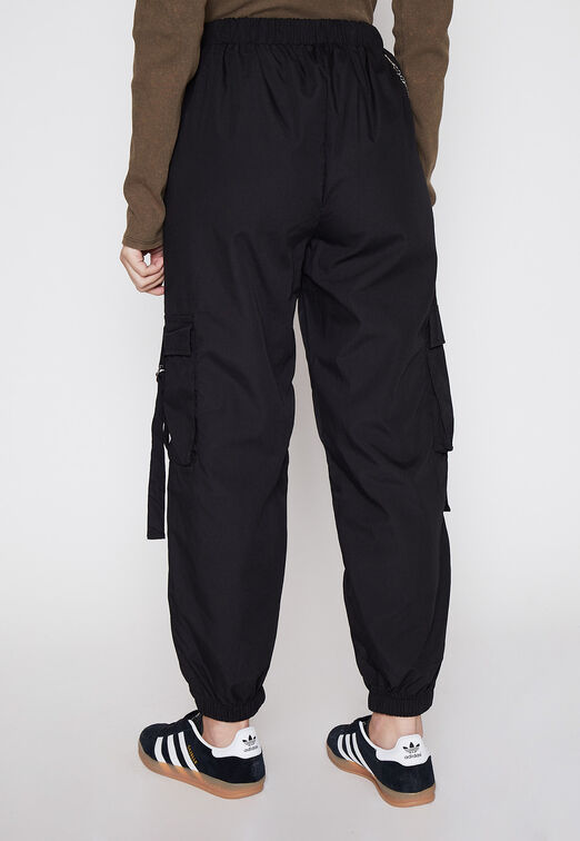 Pantalon Buzo Mujer Negro Cargo Pu o Family Shop