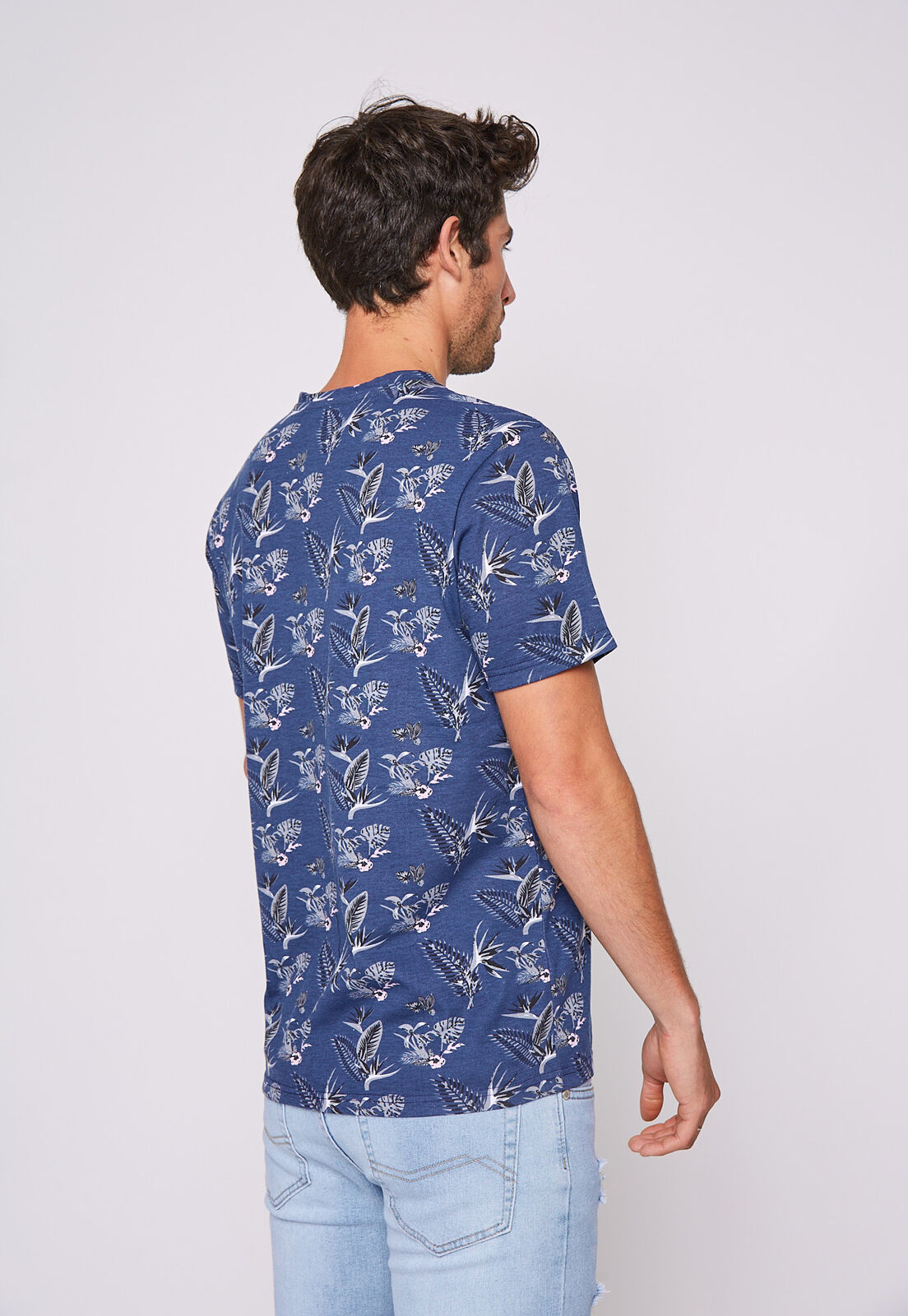 Poleras con flores hombre deals
