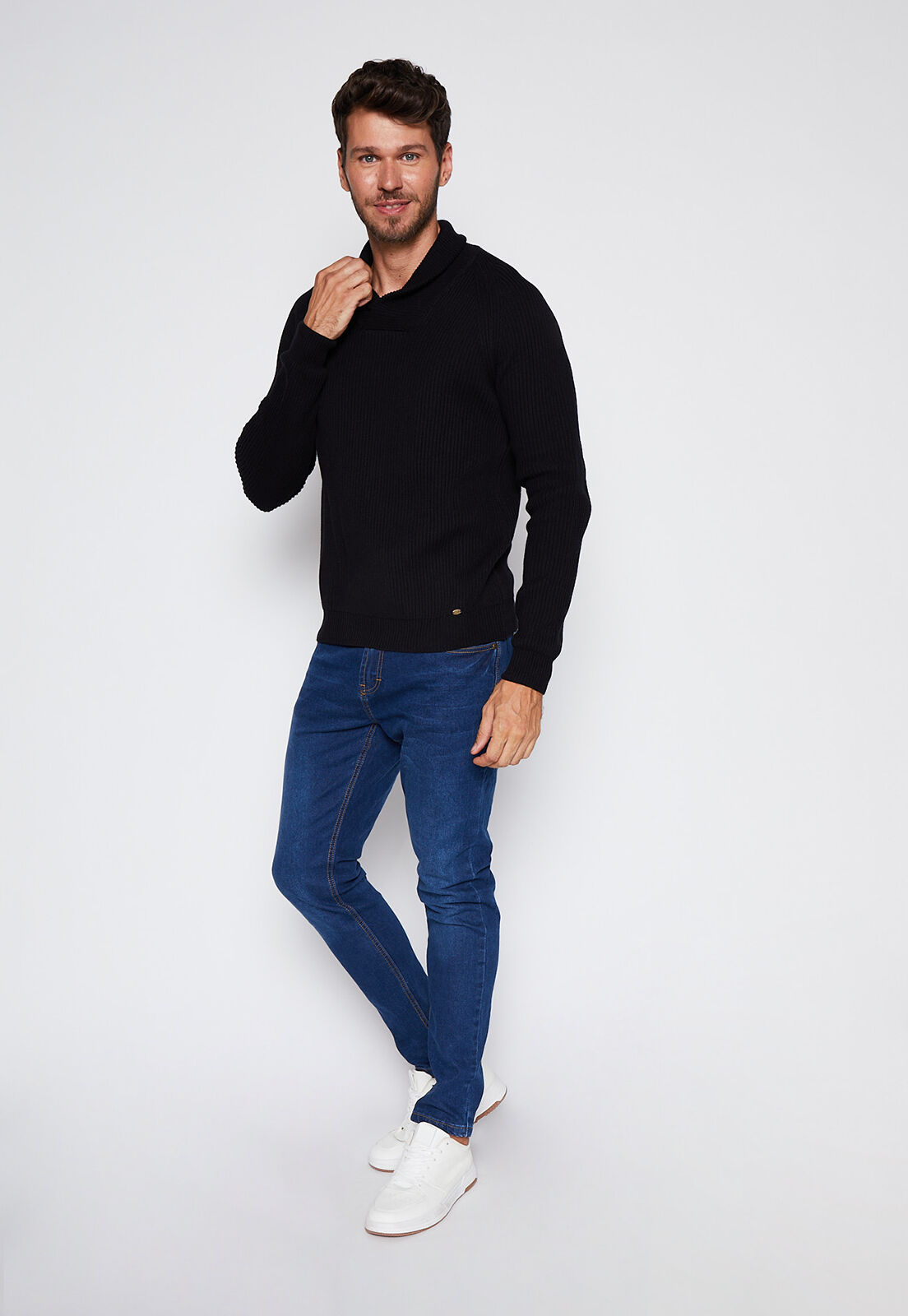 Sweater cuello cruzado hombre sales