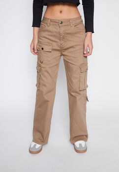 Pantalon Lola Camel Bolsillo Delantero Family Shop
