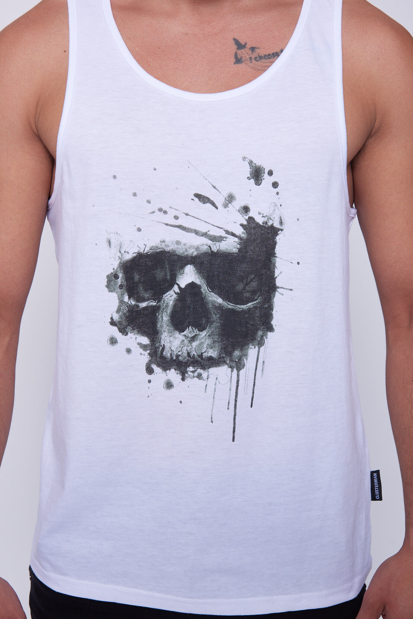 Polera Sudadera Calaberas Blanco Family Shop
