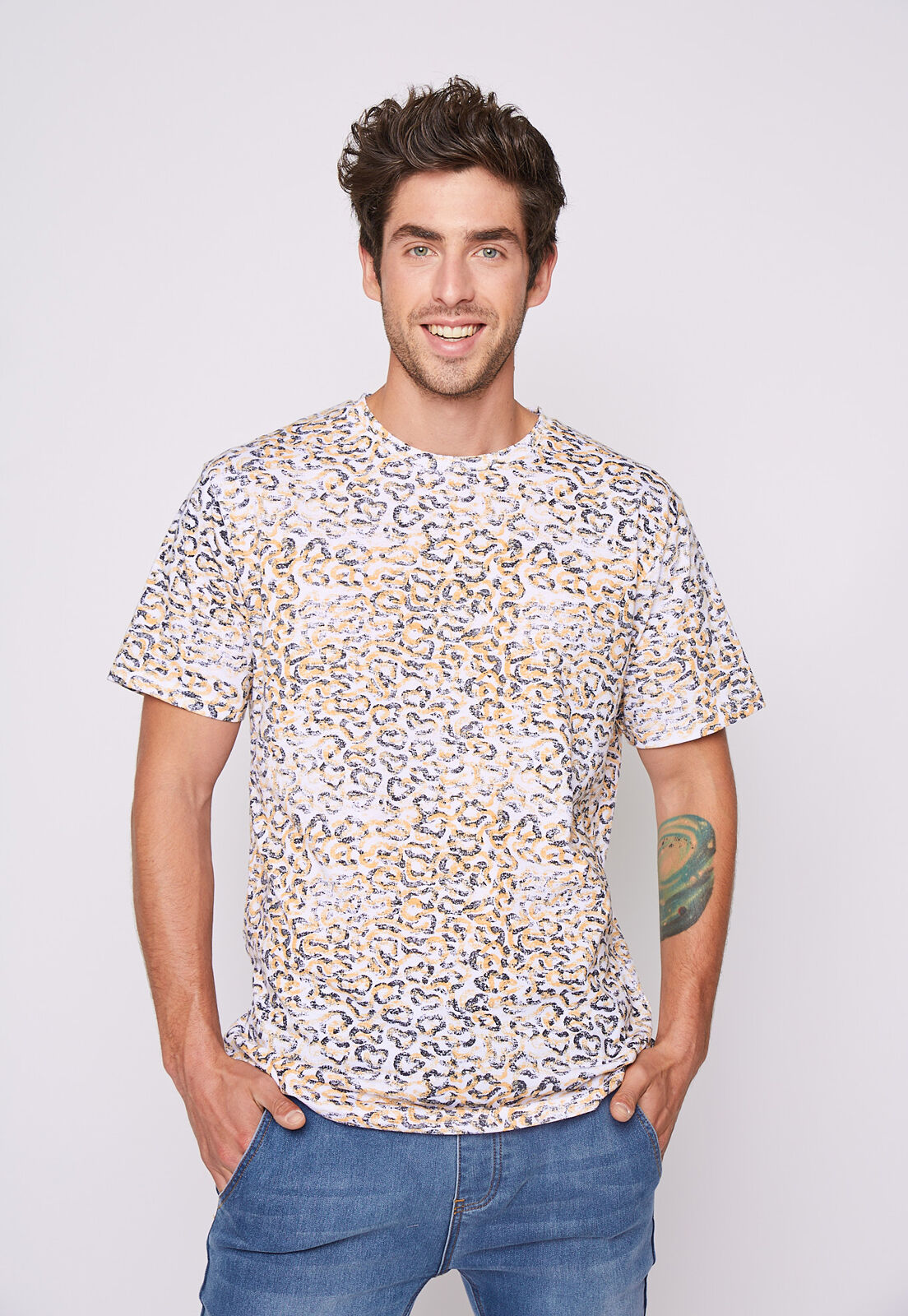 Family Shop Tu tienda online FamilyShop Compre Polera M C Animal Print Family Shop Por CLP 7990 FamilyShop