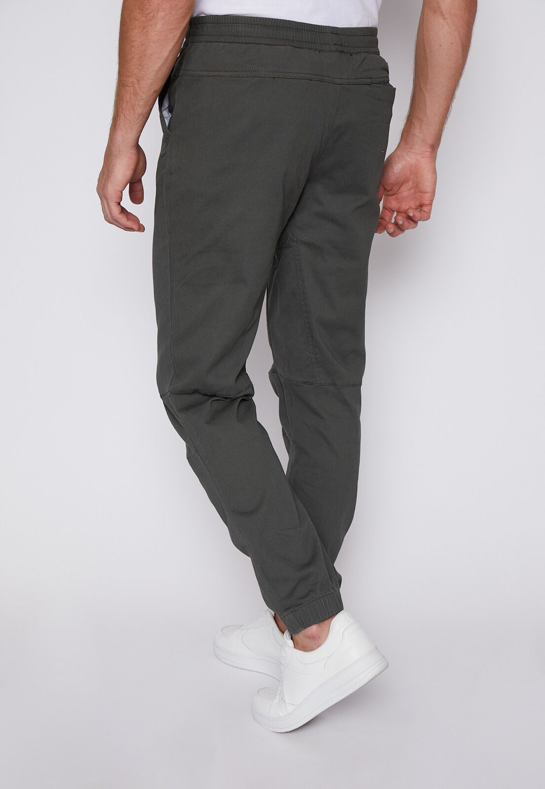 Pantalon jogger verde sales